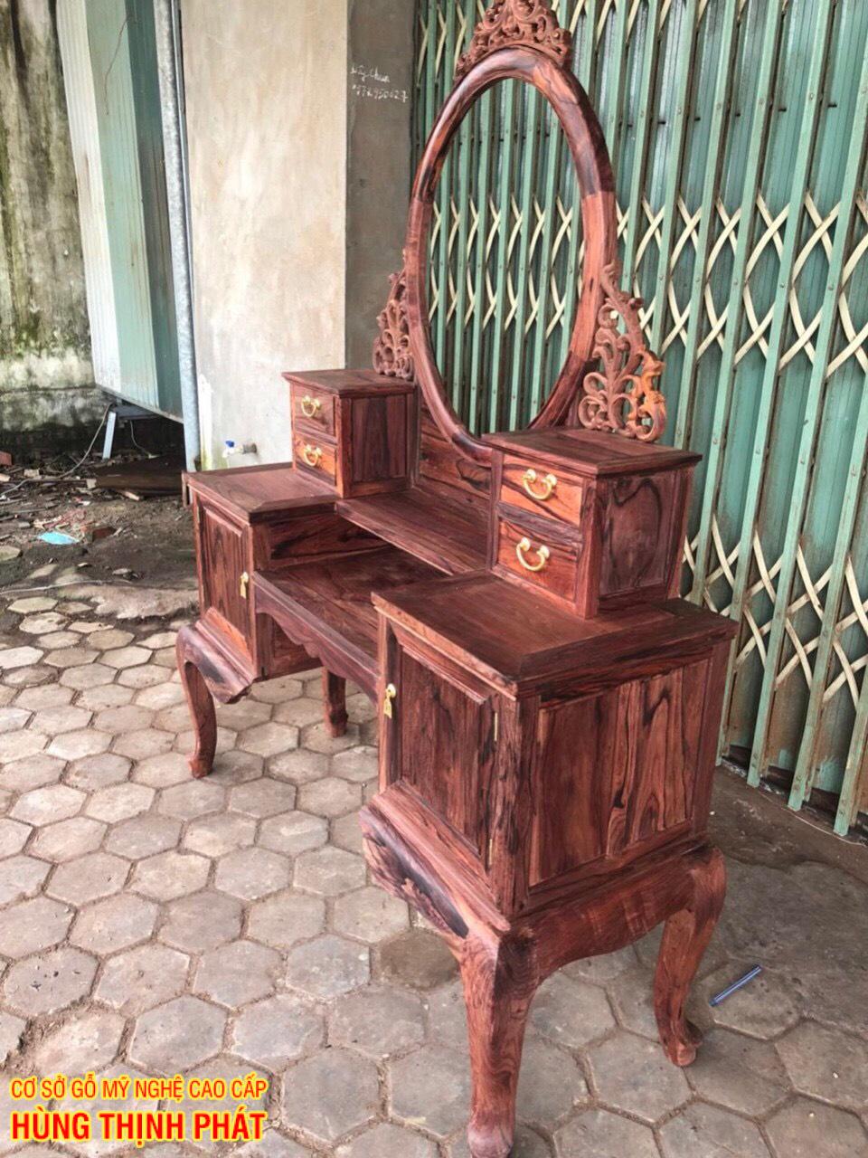 chụp góc nghiêng bàn trang điểm Gỗ Cẩm Lai