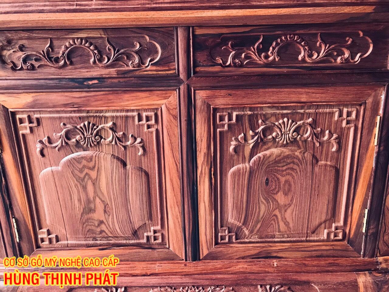 chi tiết hoa văn chạm trổ ở phần tầng dưới