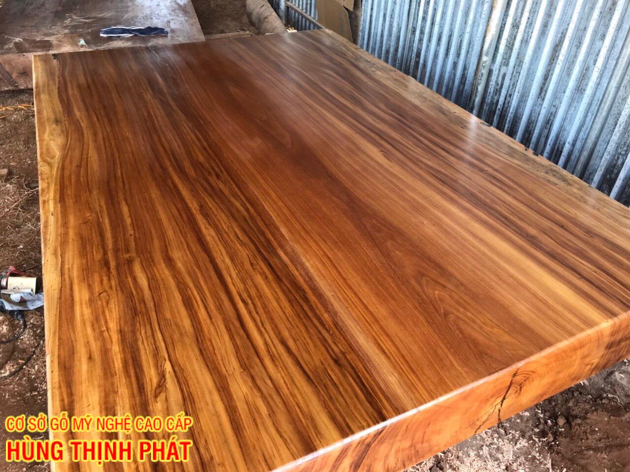 chiếu ngựa gỗ Cẩm Hồng