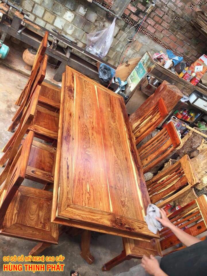 bàn ăn gỗ Cẩm Lai 9 món
