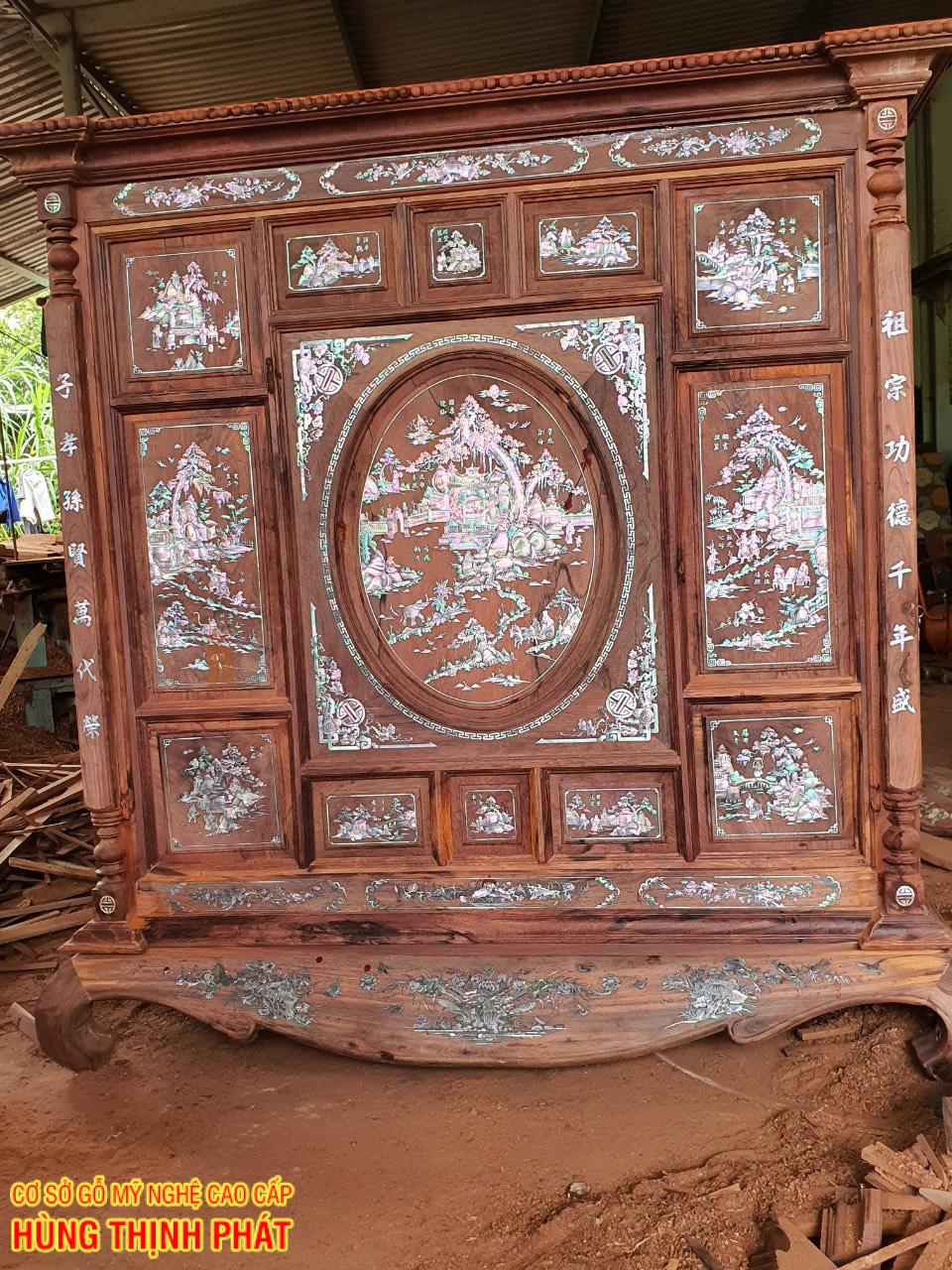 HÌNH ẢNH CHÍNH DIỆN TỦ THỜ GỖ CẨM LAI KHẢM ỐC XÀ CỪ