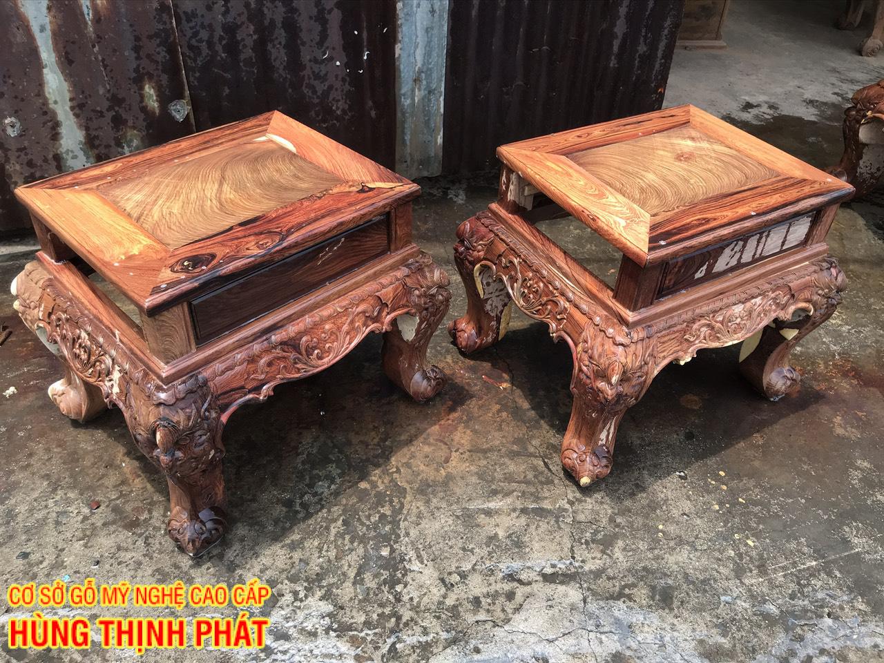 2 Đôn hộp của bộ bàn ghế