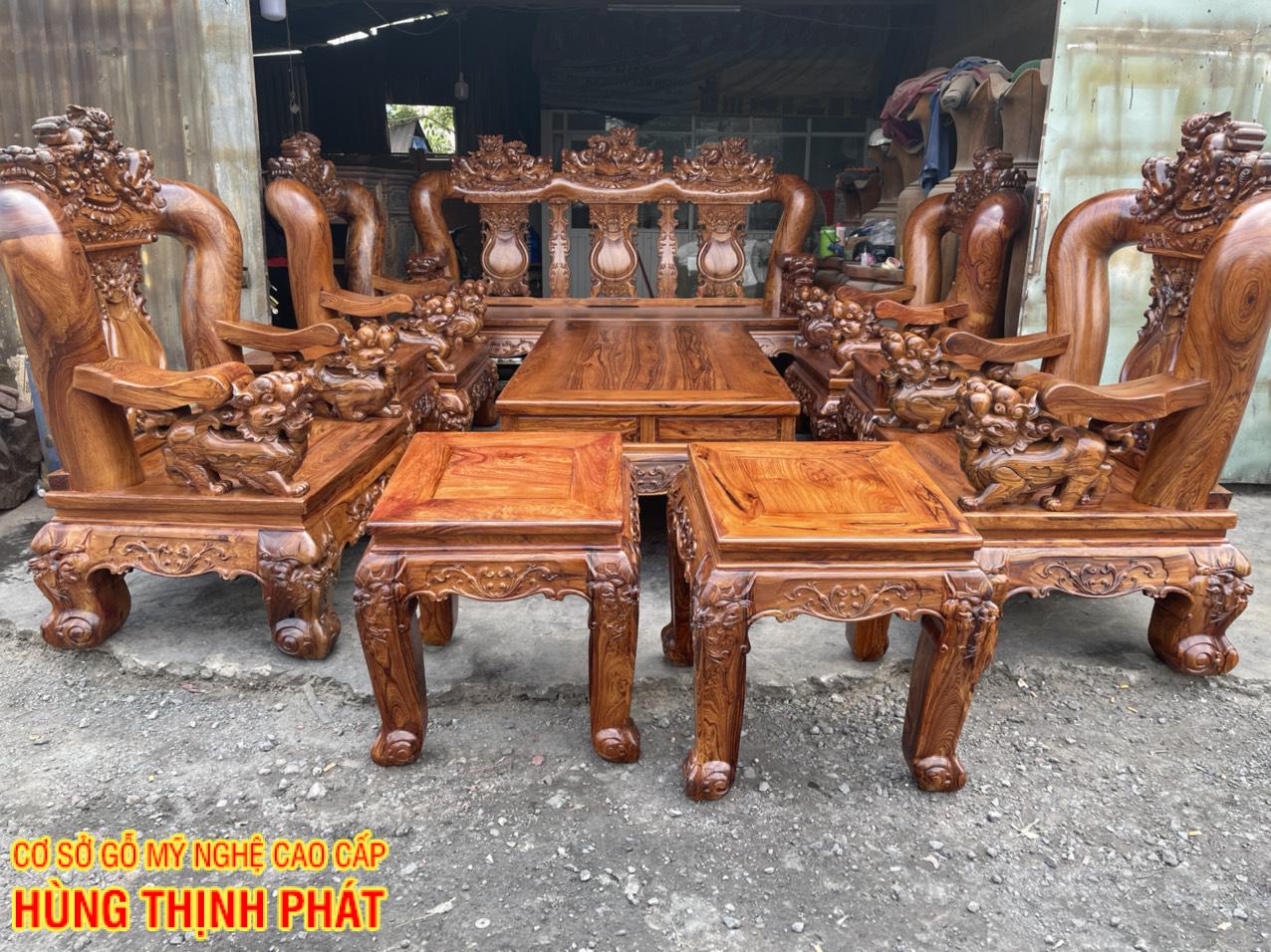 HÌNH ẢNH TOÀN BỘ BỘ BÀN GHẾ SAU HOÀN THIỆN ĐƯỢC SẮP XẾP