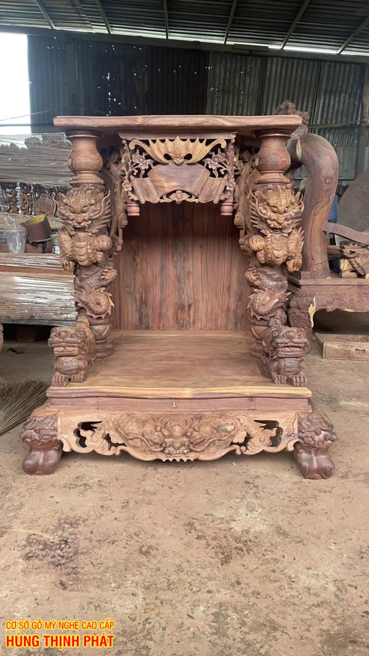 MẶT TRƯỚC BÀN THỜ ÔNG ĐỊA GỖ CẨM LAI