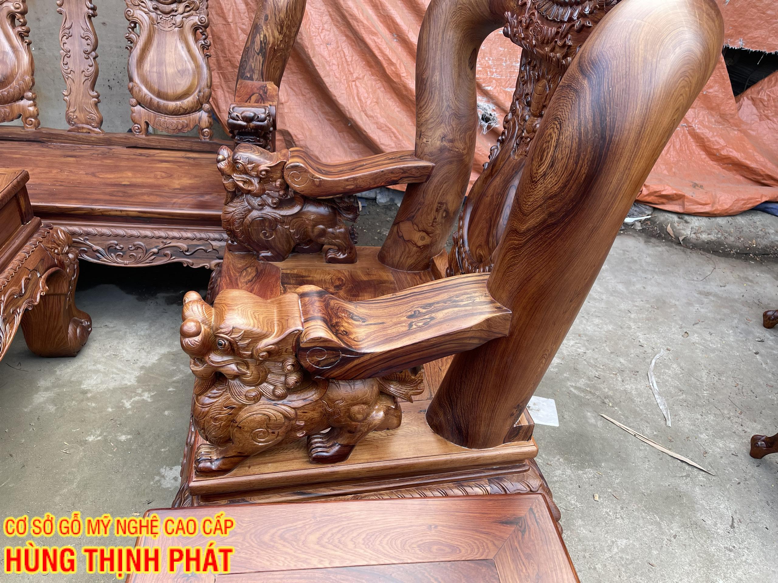 BÀN GHẾ PHÒNG KHÁCH GỖ CẨM LAI TAY 16