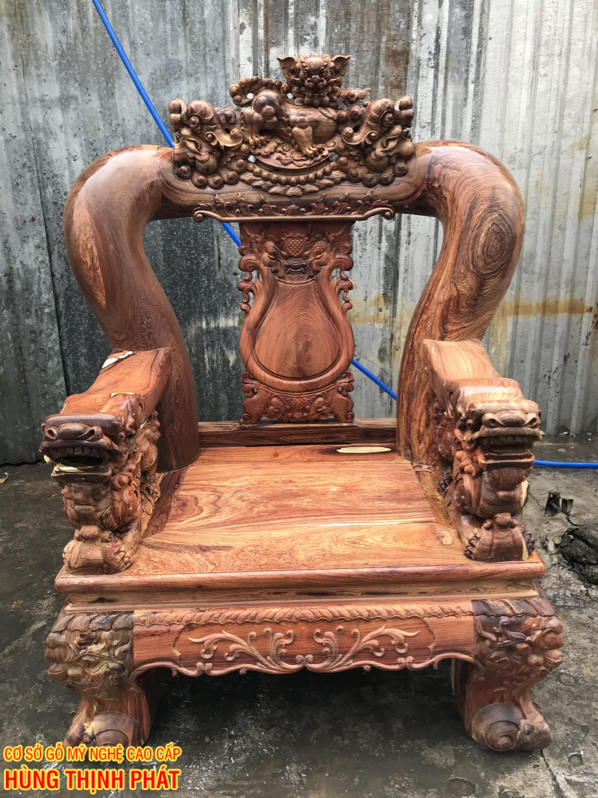 BÀN GHẾ PHÒNG KHÁCH GỖ CẨM LAI TAY 20 HÀNG ĐỘC