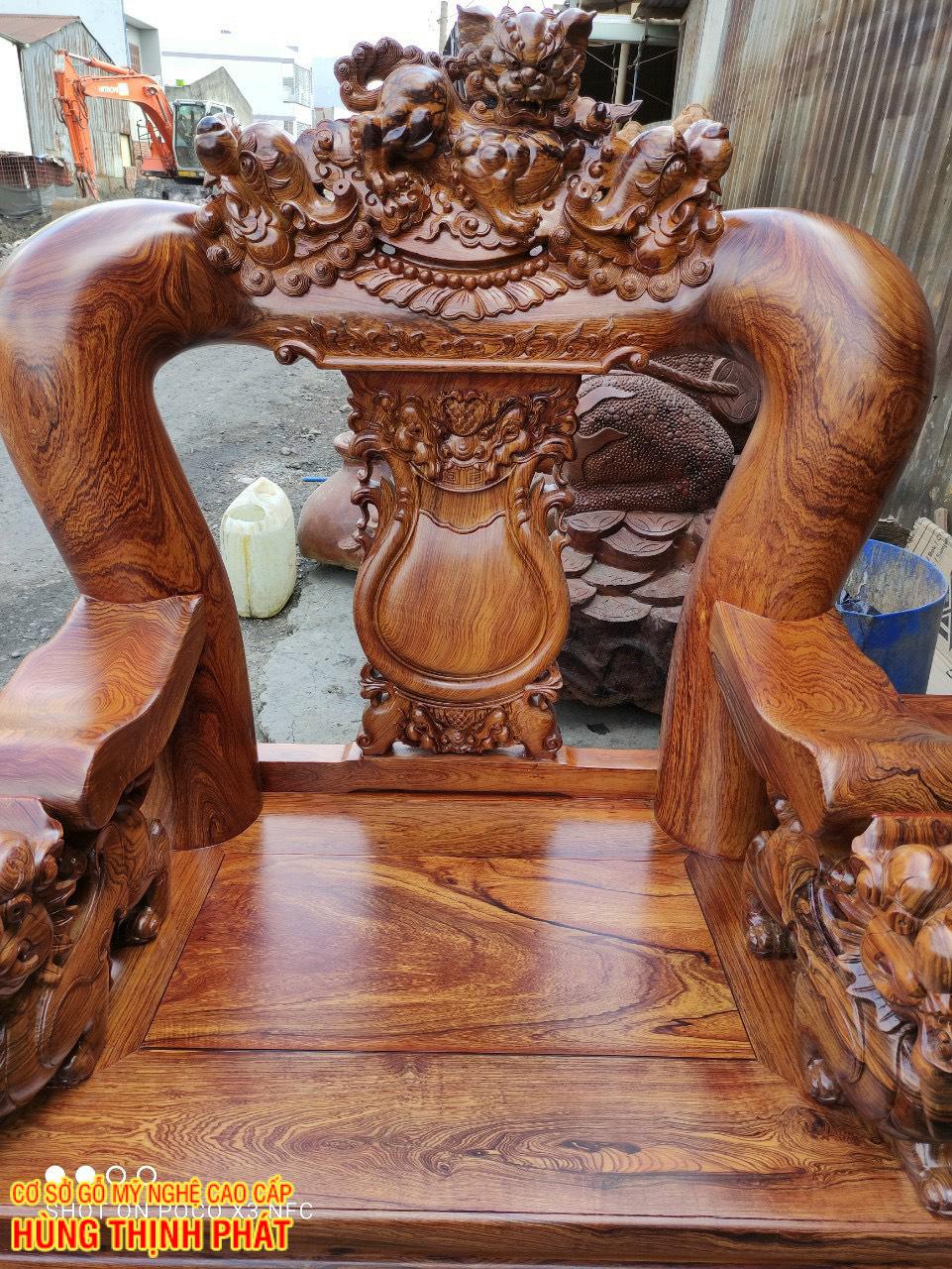BÀN GHẾ PHÒNG KHÁCH GỖ CẨM LAI TAY 20 HÀNG ĐỘC