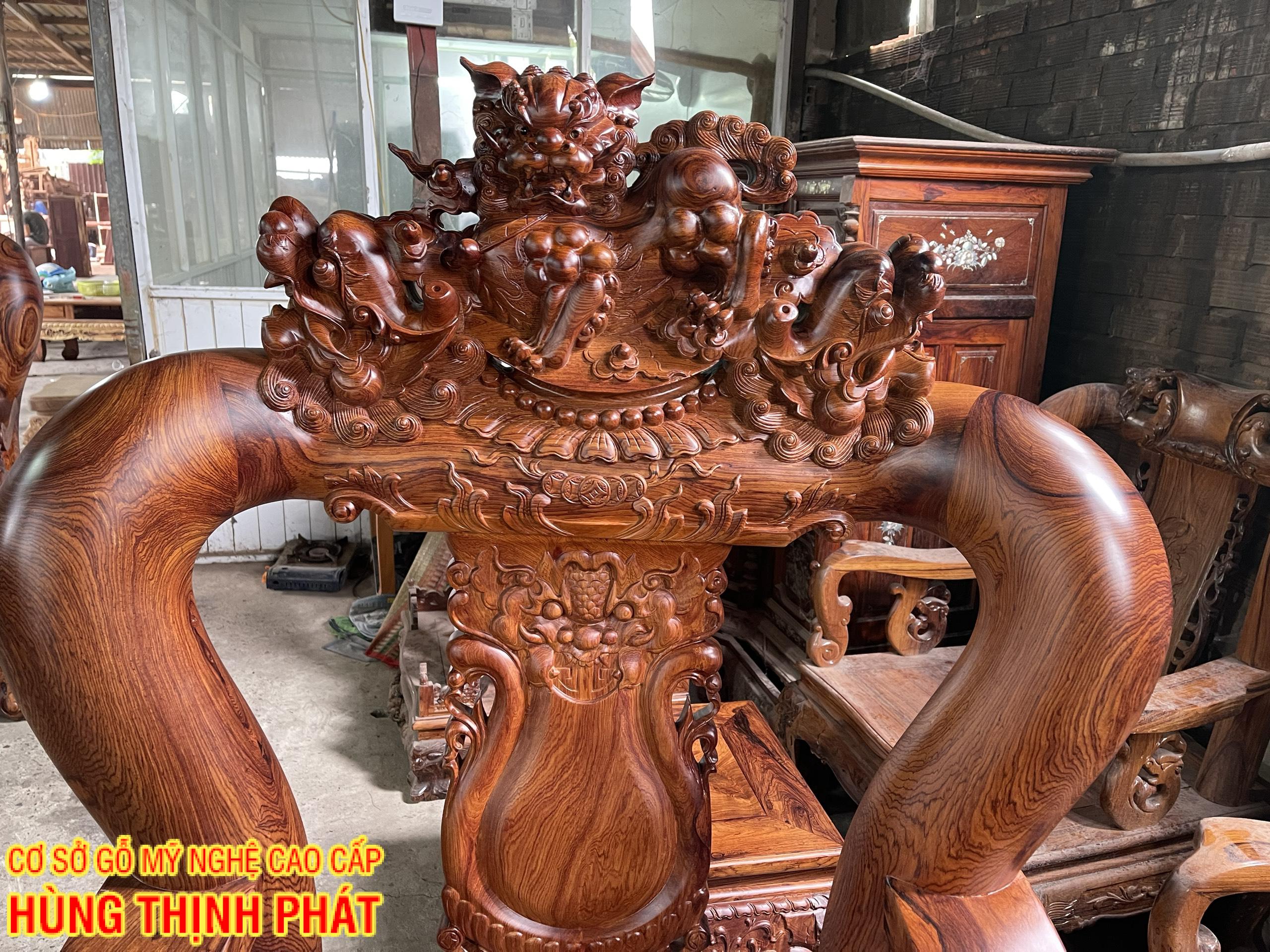 bàn ghế phòng khách gỗ Cẩm Lai mặt Long Khung Tranh