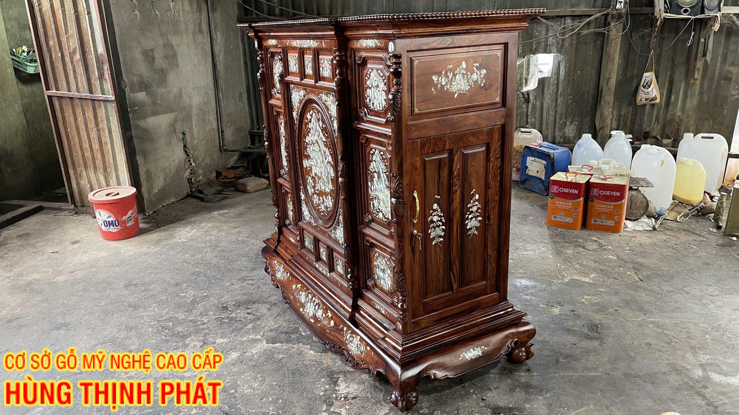 TỦ THỜ GỖ CẨM LAI TRÁM NỔI KHẢM ỐC XÀ CỪ