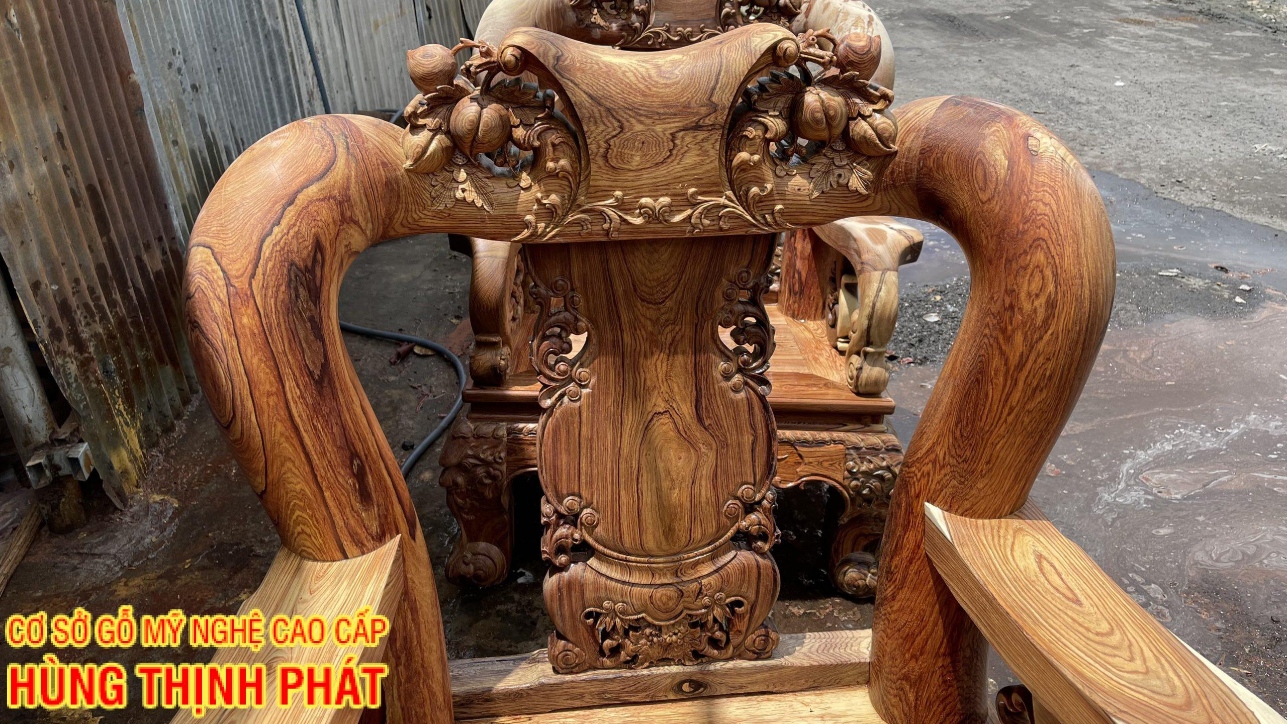 BỘ BÀN GHẾ CẨM LAI 10 MÓN ĐỤC ĐÀO 2 MẶT