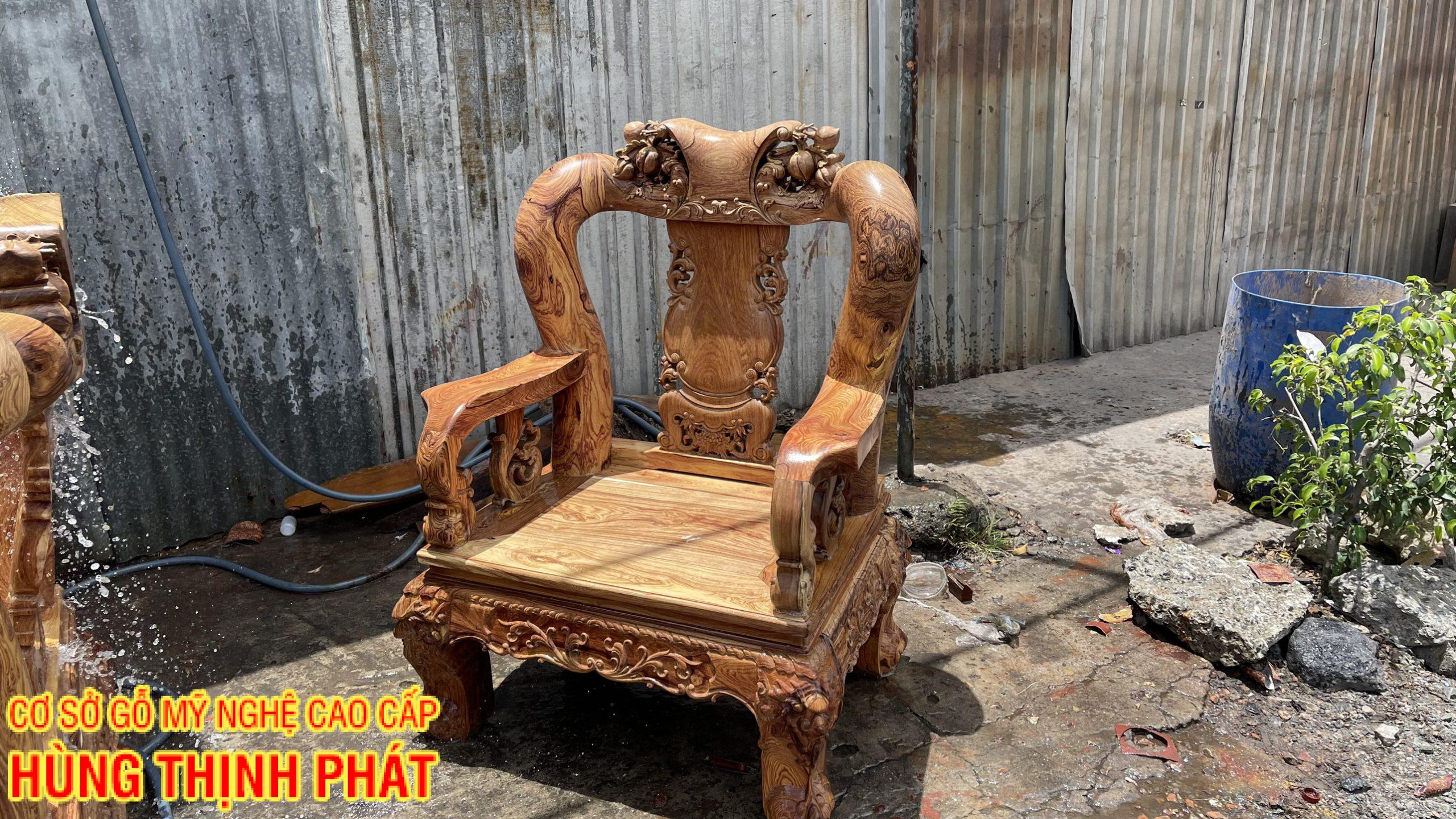 BỘ BÀN GHẾ CẨM LAI 10 MÓN ĐỤC ĐÀO 2 MẶT