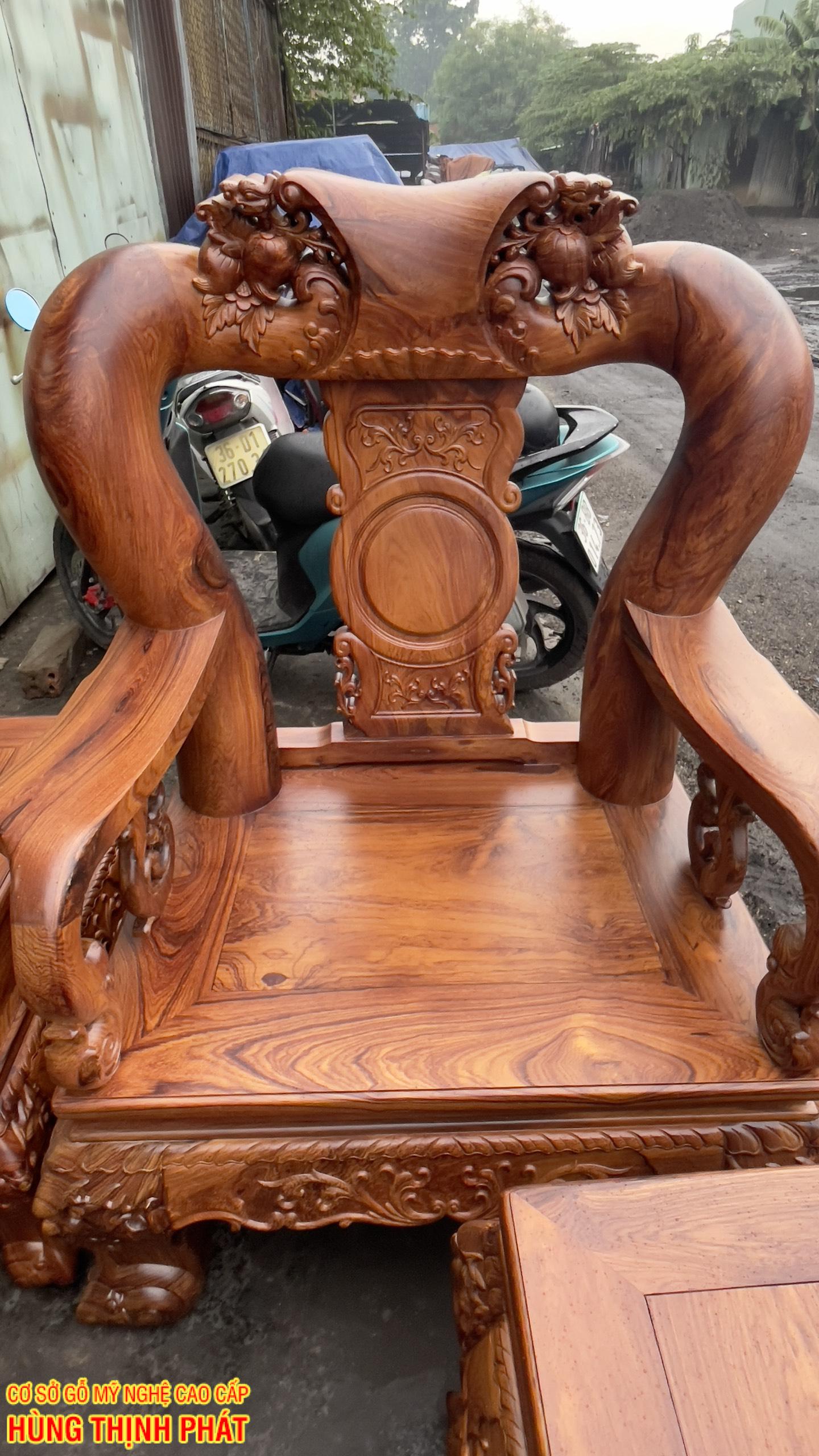 BÀN GHẾ GỖ CẨM LAI ĐỤC CHẠM ĐÀO HOÁ RỒNG