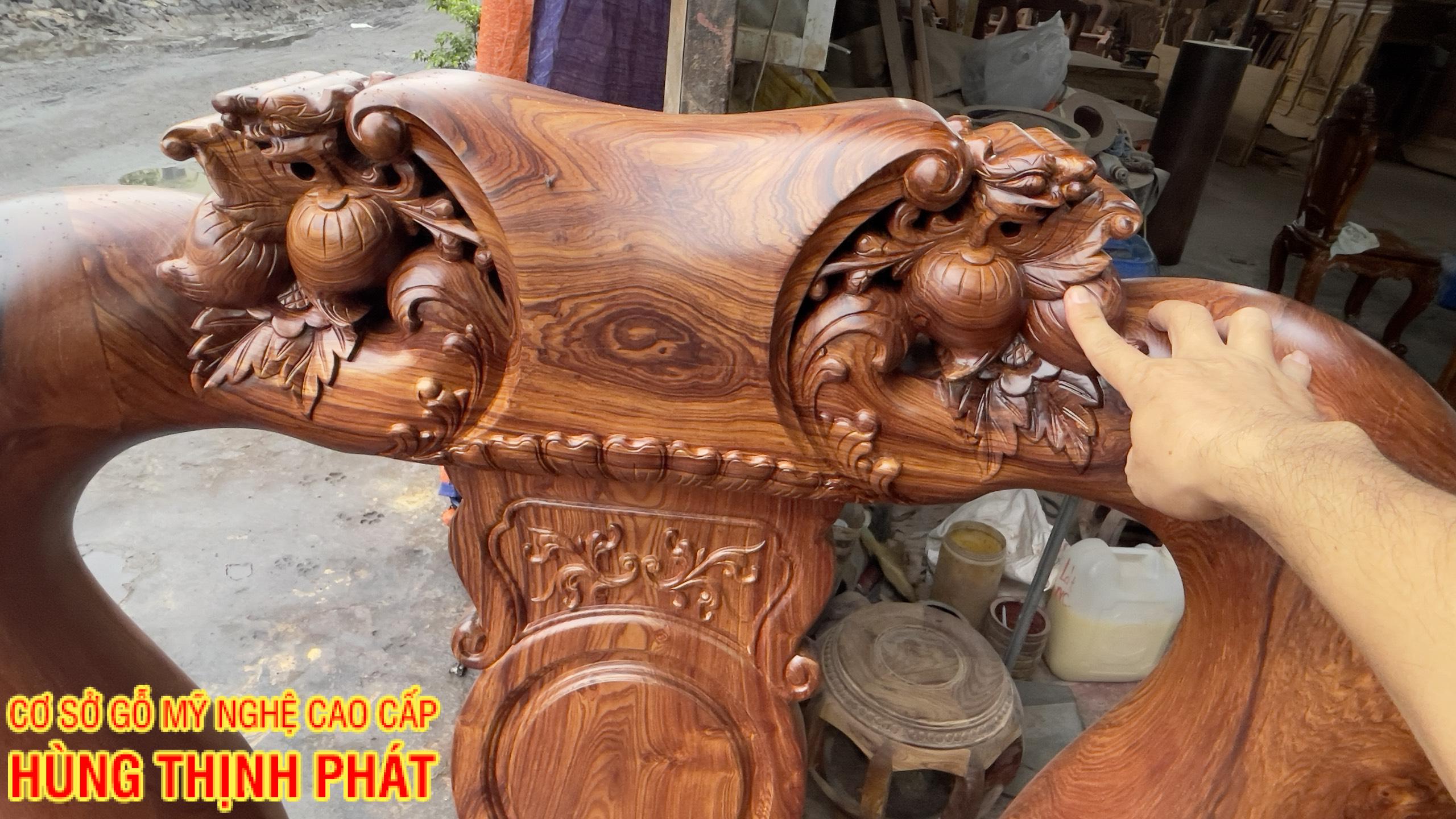 BÀN GHẾ GỖ CẨM LAI ĐỤC CHẠM ĐÀO HOÁ RỒNG