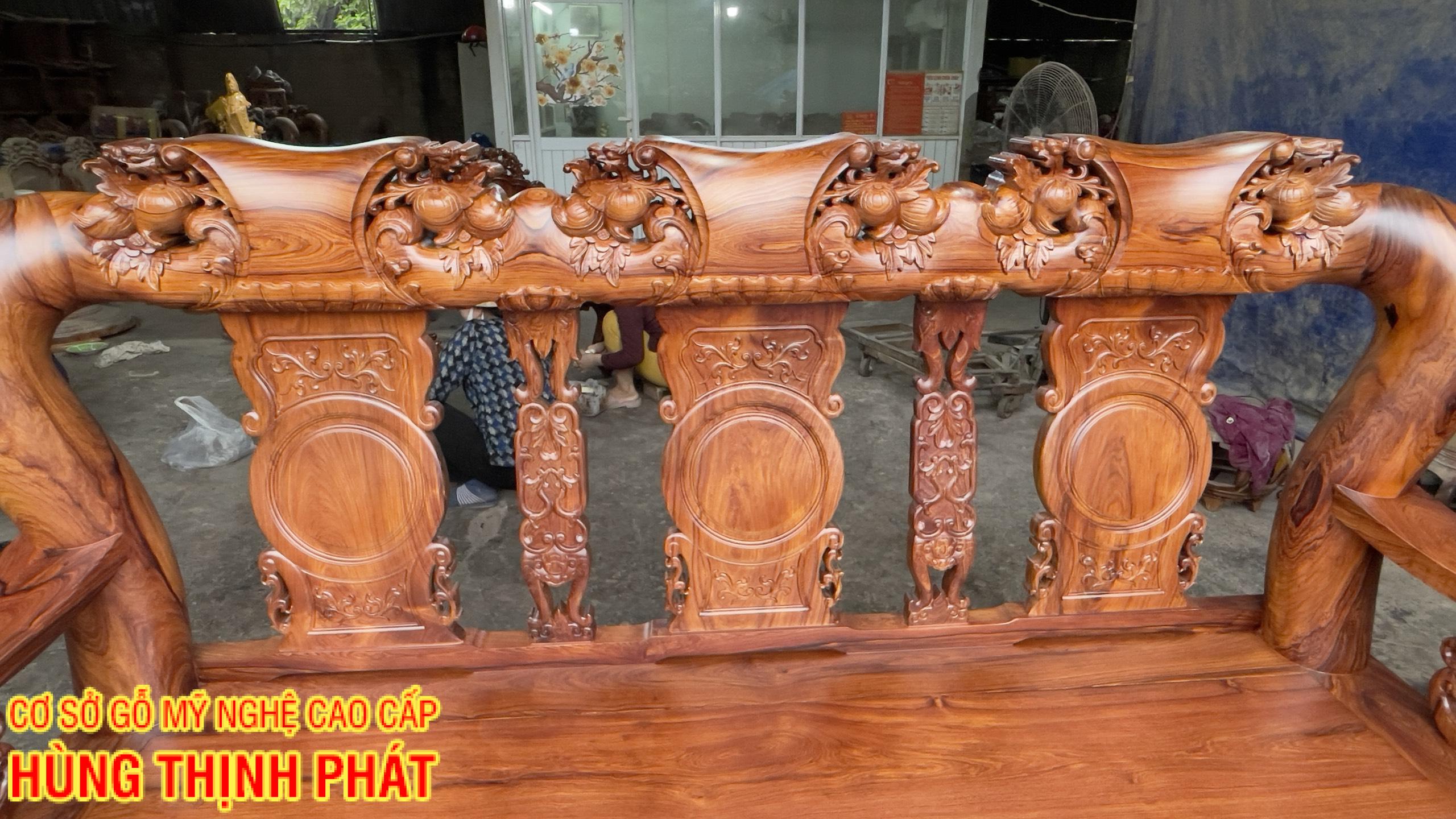 BÀN GHẾ GỖ CẨM LAI ĐỤC CHẠM ĐÀO HOÁ RỒNG