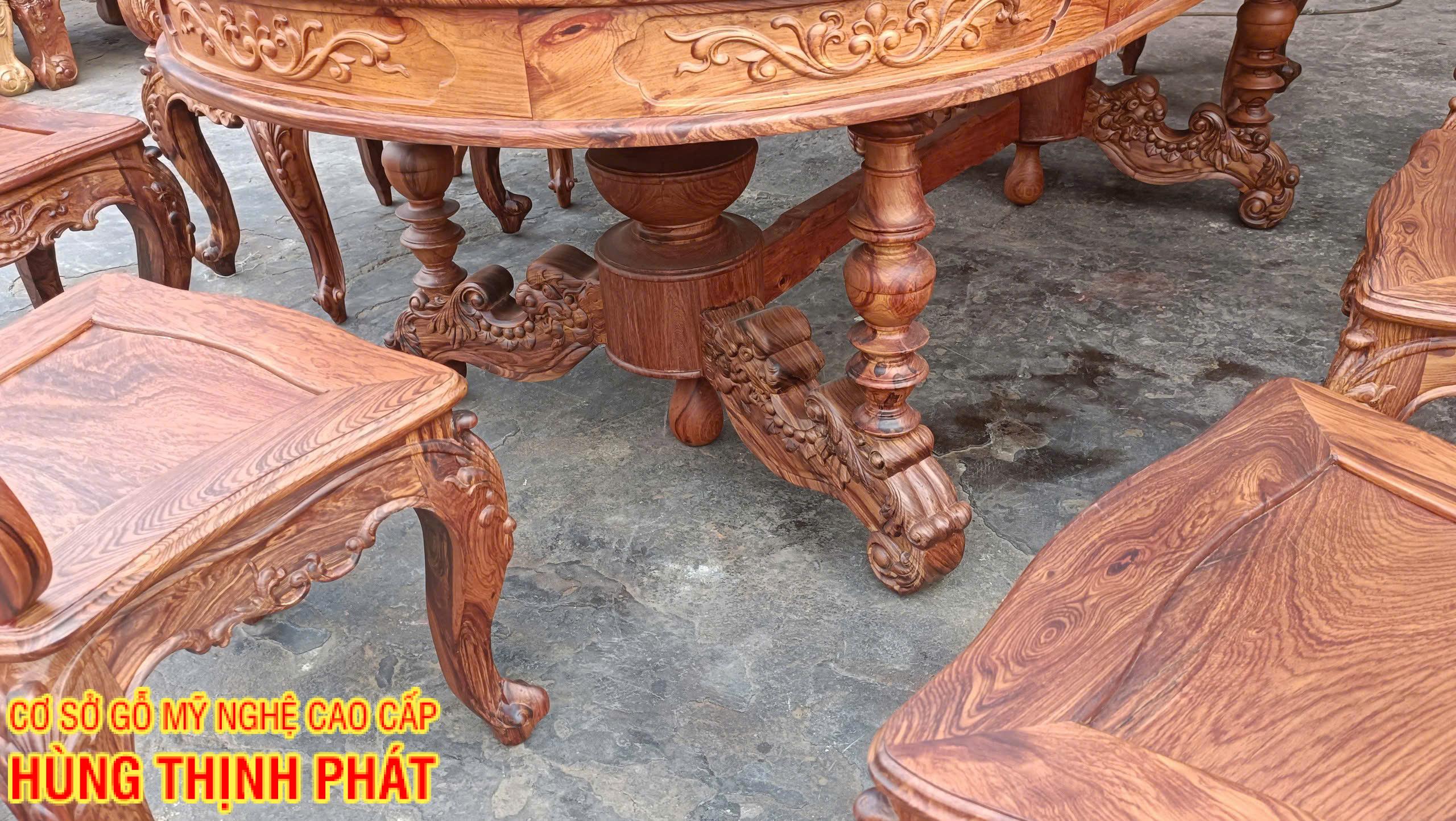 Bộ Bàn Ghế Ăn Gỗ Cẩm Lai Louis 11 Món – Đẳng Cấp Sang Trọng Cho Phòng Bếp Của Bạn