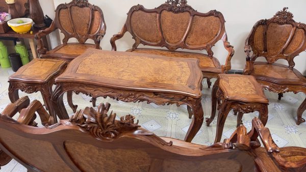 Bộ Bàn Ghế Louis 3 Buồng 9 Món – Nét Đẹp Tân Cổ Điển Từ Gỗ Hương và Cẩm Lai