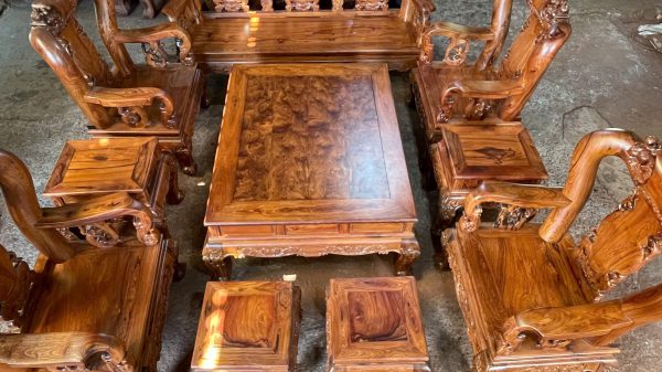 Bộ Bàn Ghế Triện Đào Tay 12 Gỗ Cẩm Lai – Nét Sang Trọng Bền Vững Cho Phòng Khách