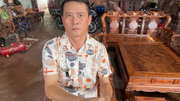 Bộ Bàn Ghế Triện Đào Tay 12 Gỗ Cẩm Lai – Nét Sang Trọng Bền Vững Cho Phòng Khách