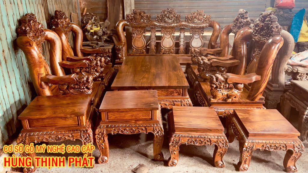Bộ Bàn Ghế Gỗ Cẩm Lai Mặt Tràn Tay 14 Đục Chạm Nghê – Tuyệt Tác Phong Thủy Cho Phòng Khách Hiện Đại