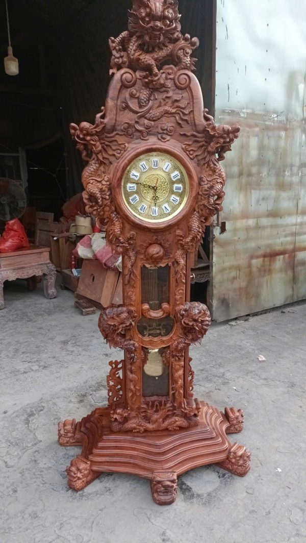 Đồng Hồ Cây Gỗ Cẩm Lai Tân Cổ Điển – Tuyệt Tác Song Long Cửu Long Từ Đồ Gỗ Hùng Thịnh Phát
