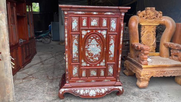 Tủ Thờ 13 Trám Cẩn Ốc Gỗ Cẩm Lai – Nét Đẹp Tâm Linh Tinh Tế Cho Mọi Gia Đình
