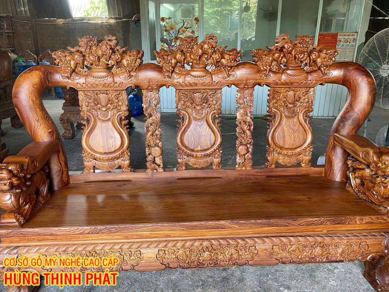 Bàn Ghế Gỗ Cẩm Lai Campuchia – Kiệt Tác Nghệ Thuật Tay Cột 16 Đẳng Cấp