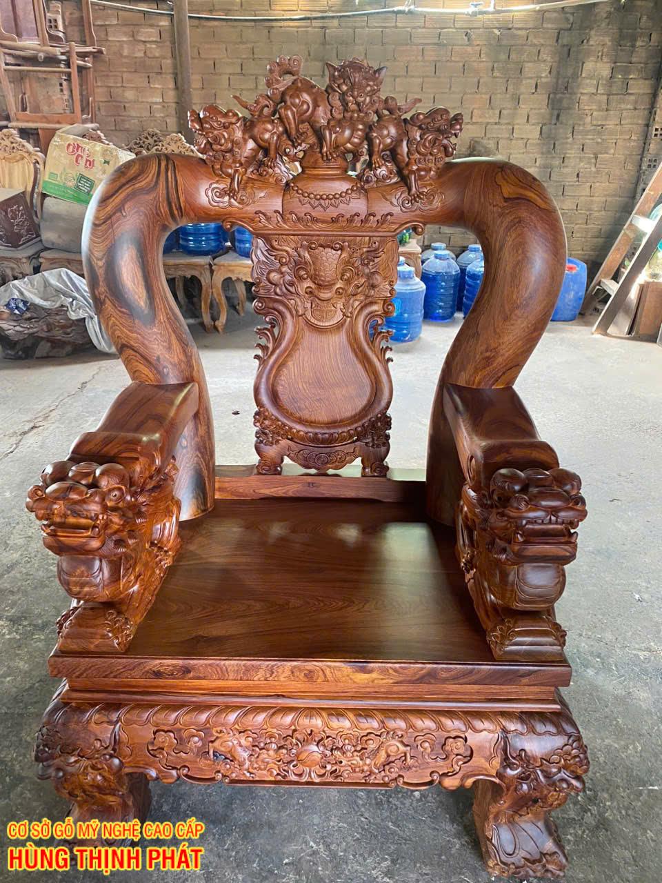 Bàn Ghế Gỗ Cẩm Lai Campuchia – Kiệt Tác Nghệ Thuật Tay Cột 16 Đẳng Cấp